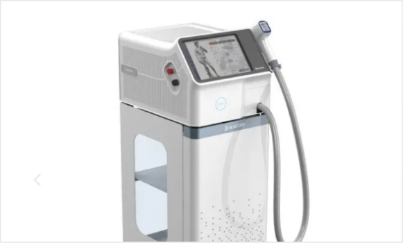 痛みを抑える冷却システムを備えた脱毛機